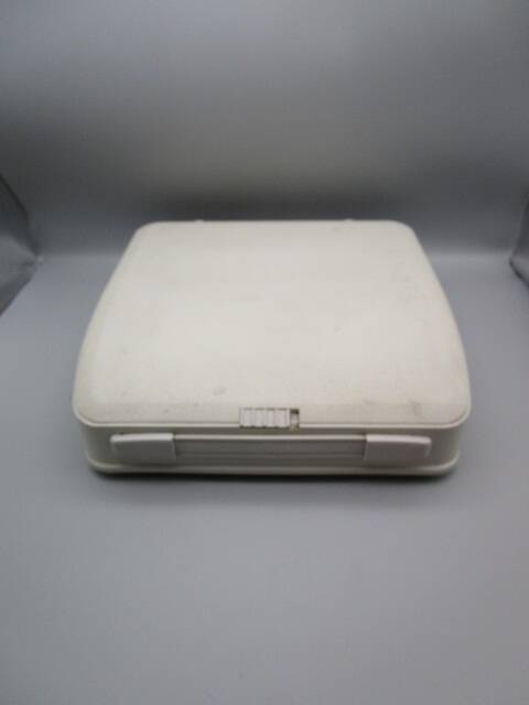 Japy Baby Hermes Beige typewriter