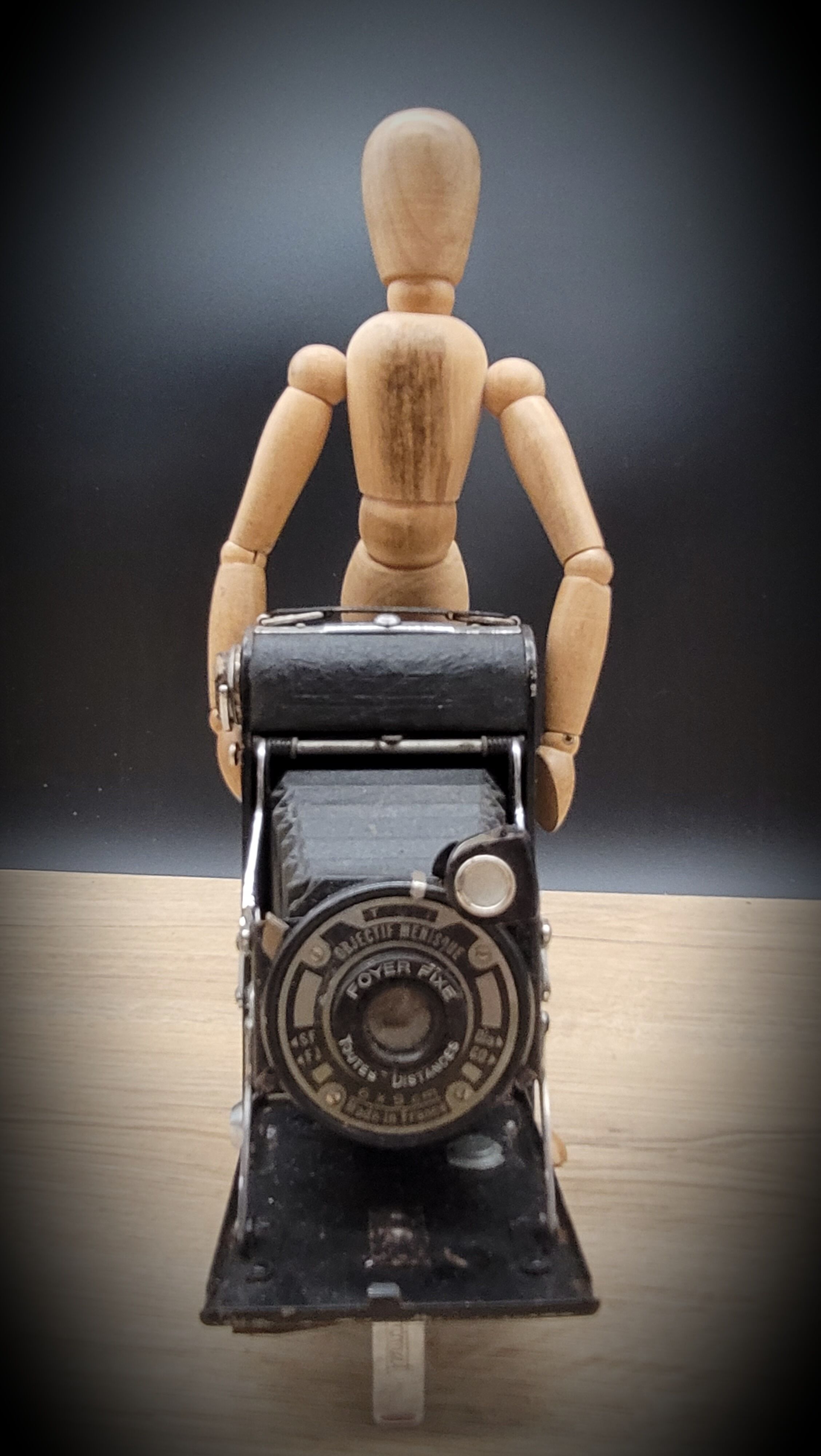 Bellows Camera Menisque Lens