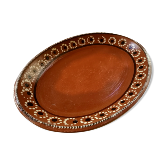 Oval plate in varnished sandstone 70'