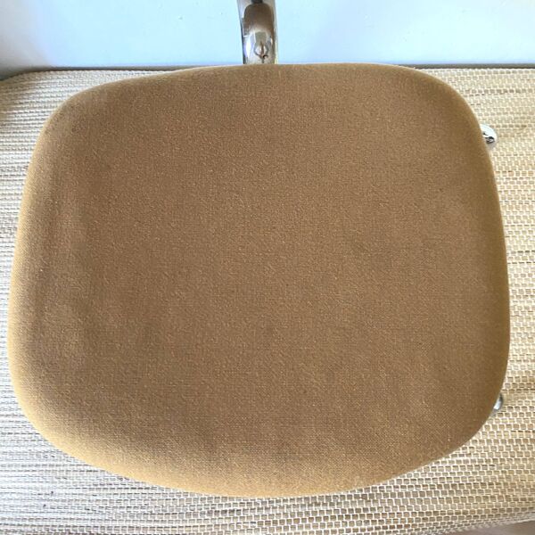 Chaise vintage Strafor n