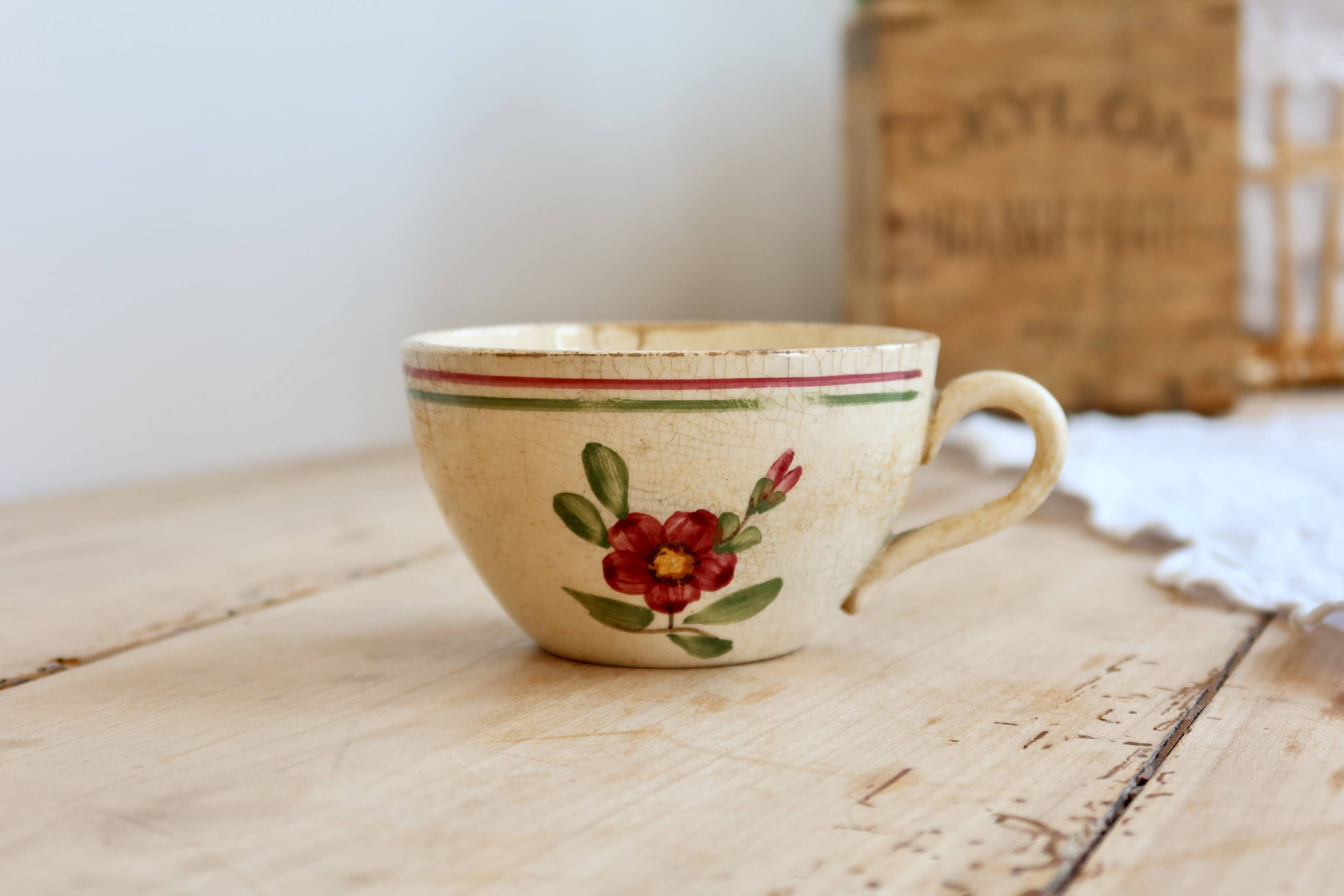 Antique ironstone coffee cup, patinated Sarreguemines – Floral decoration