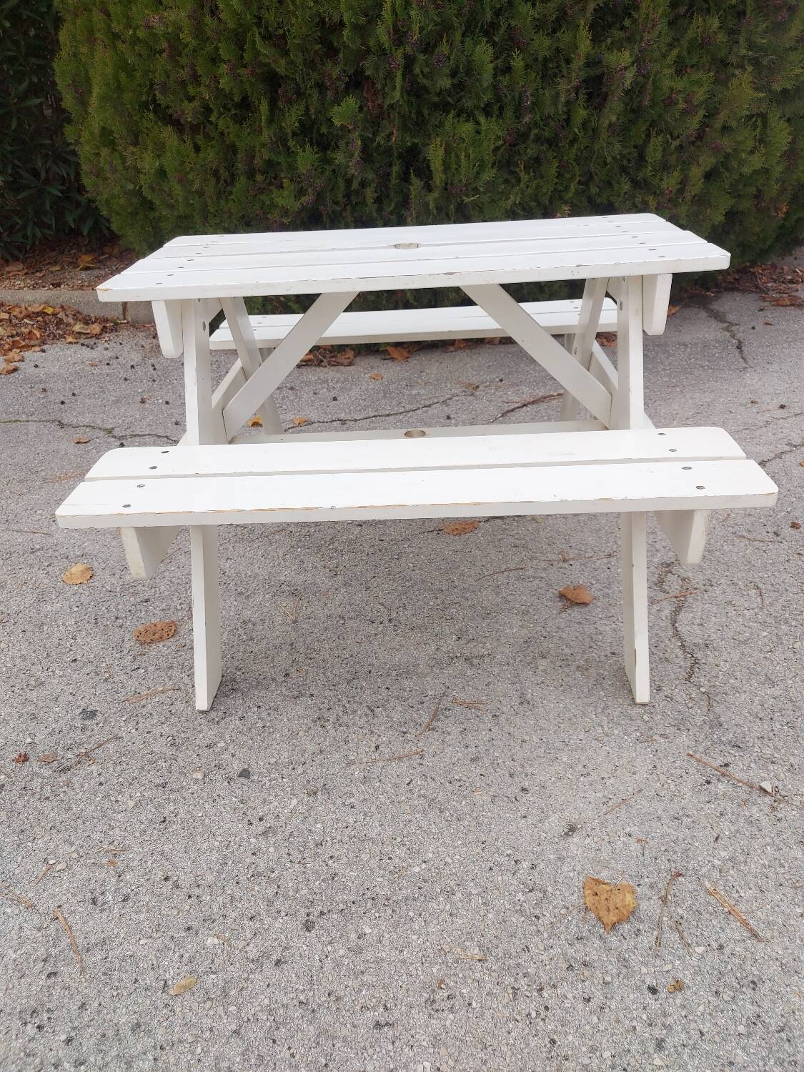 Table de jardin avec bancs pour enfants