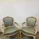 Paire de fauteuil cabriolet de style Louis XV