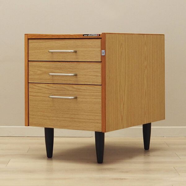 Commode, design danois, années 1970, fabricant : Sorø Terminalborde Ole Bjerregaard Pedersen Ap
