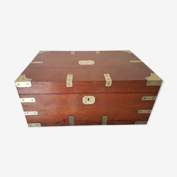 Malle de marine cabinet de voyage époque XIXè bois et laiton