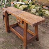 Wooden carpenter's workbench