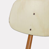 Chaise en bois vintage pour l'éditeur Ton 1960