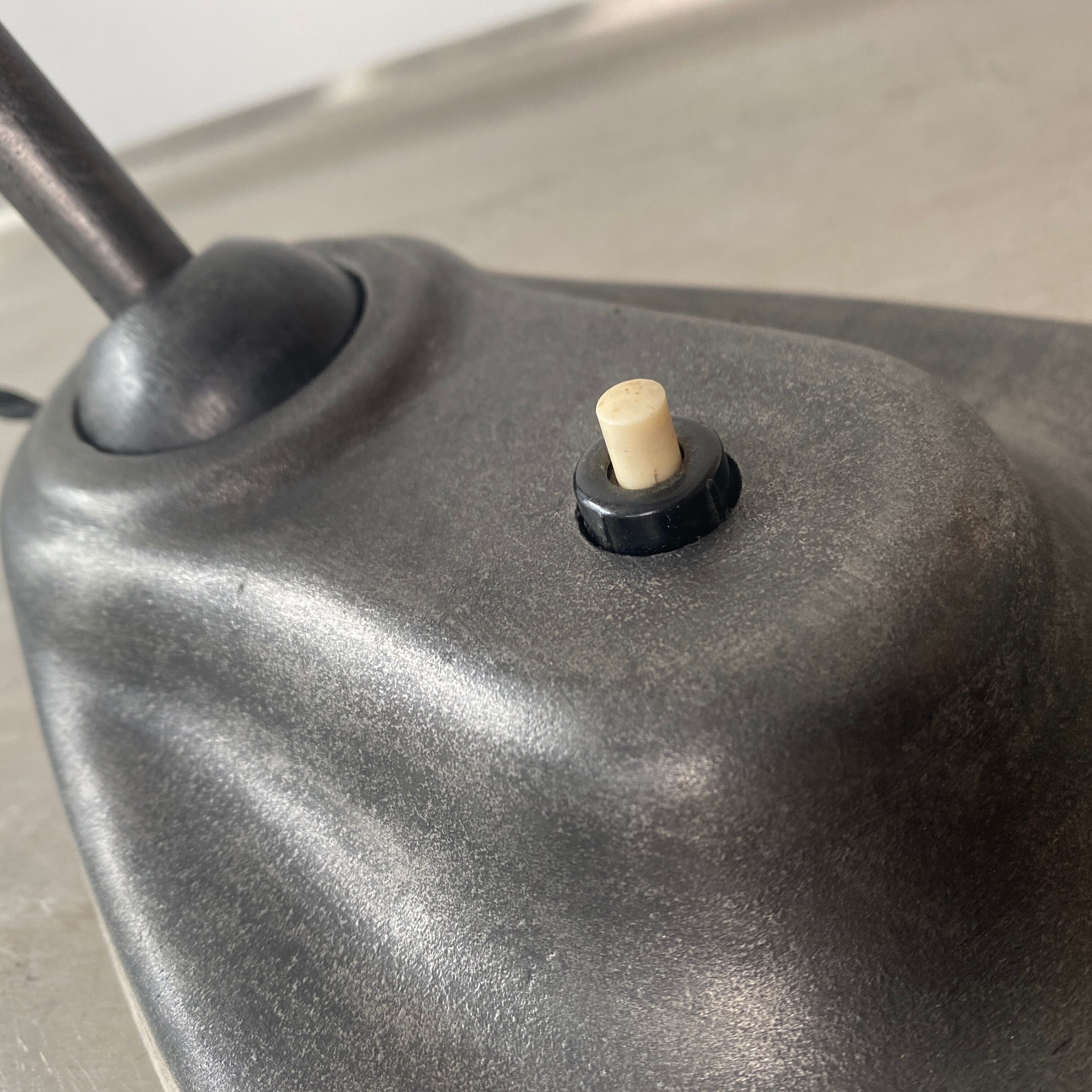 Ancienne lampe de bureau bauhaus kandem