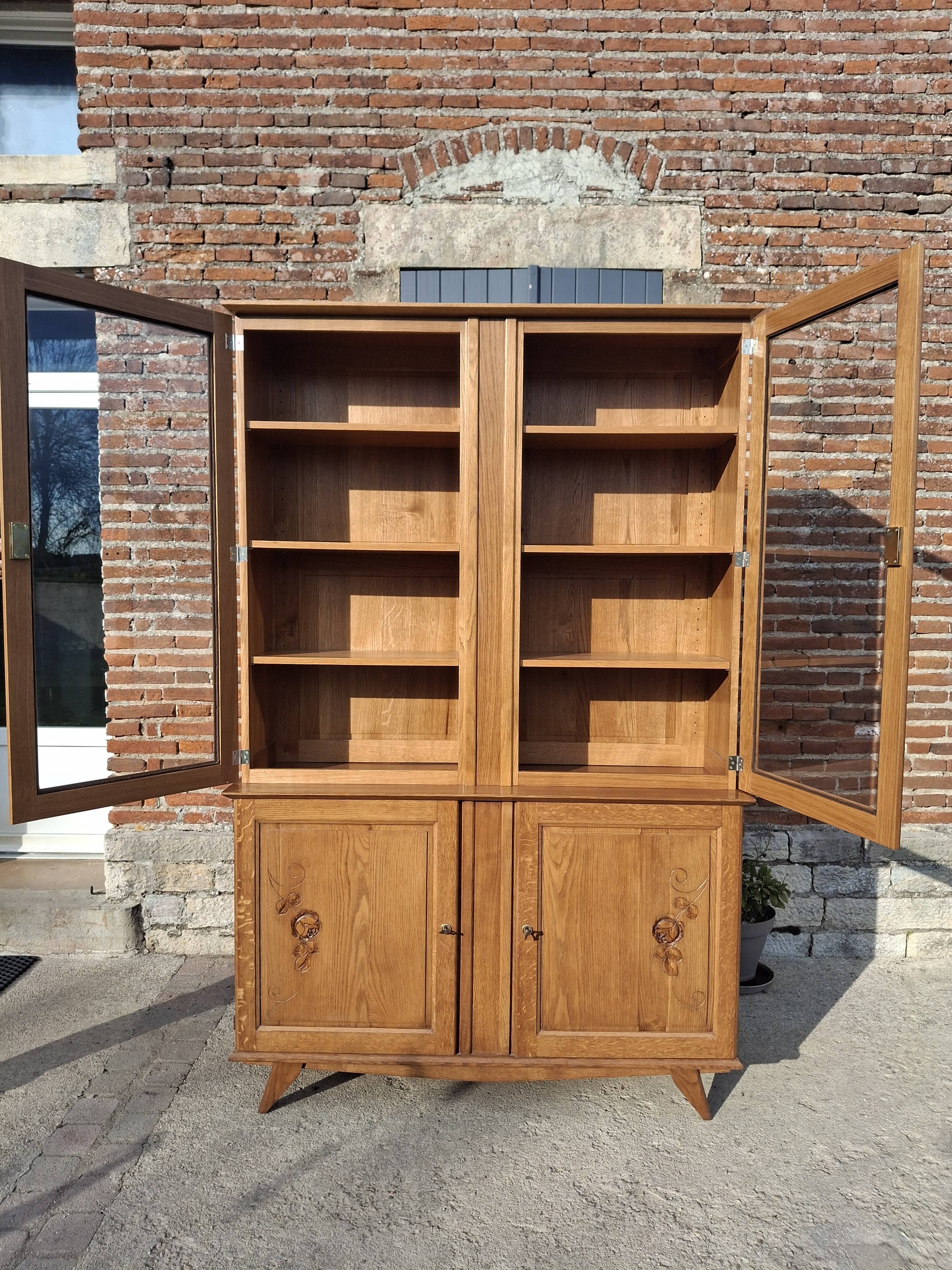 Display cabinet, solid oak, 1970s.