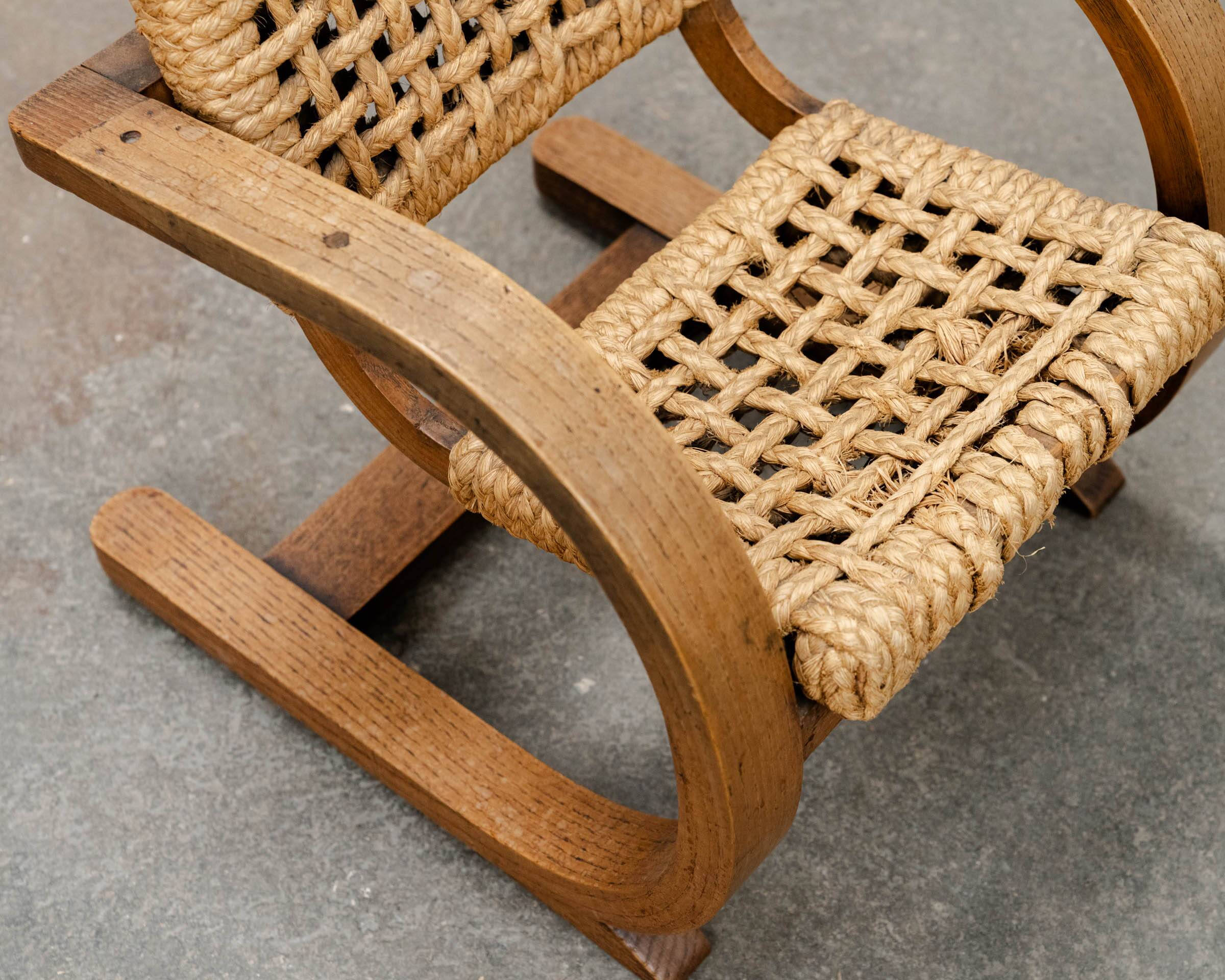Rare fauteuil de démonstration Audoux et Minet, taille enfant