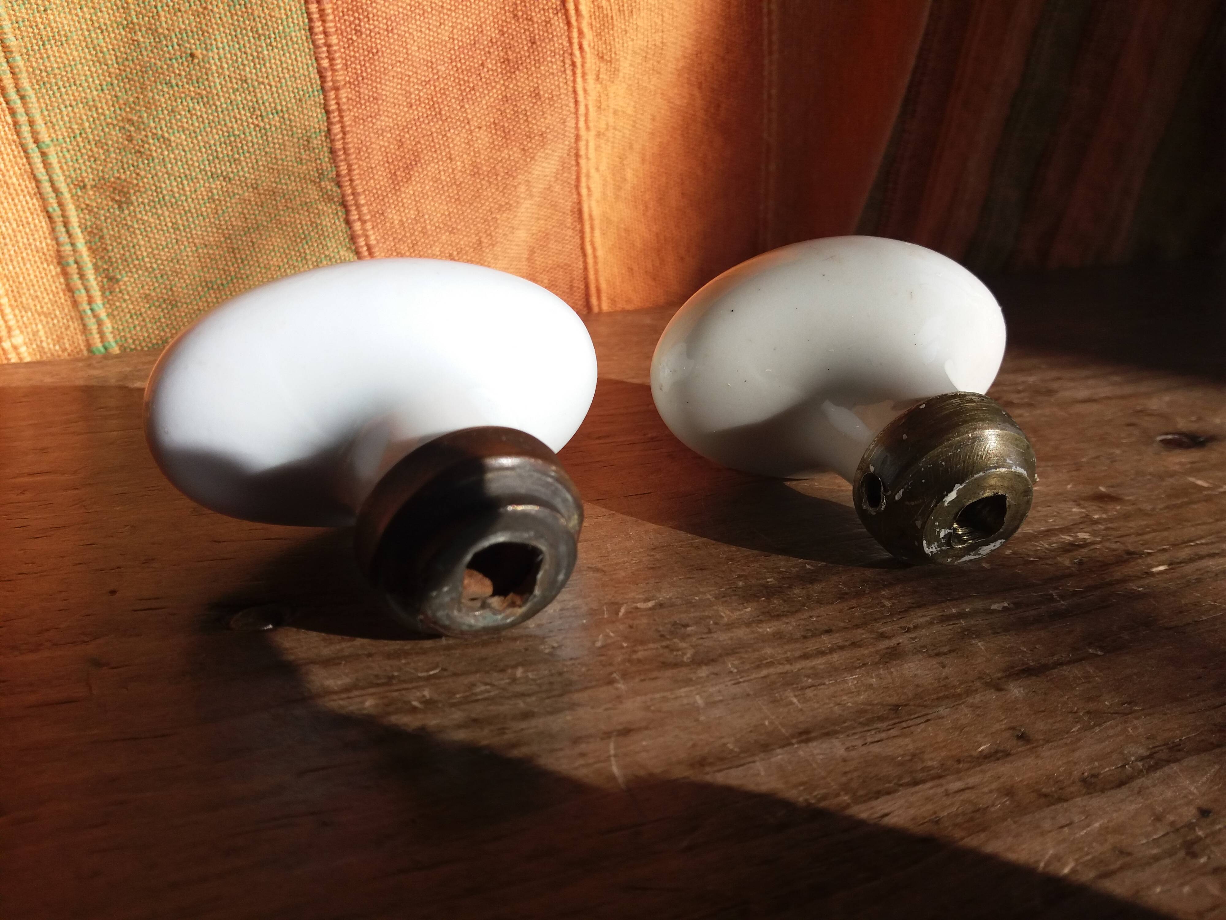 Porcelain door knob handles