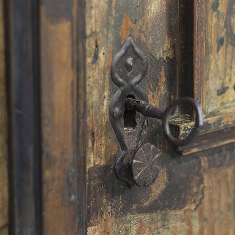 Armoire de mariée peinte d'art populaire