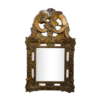Miroir Régence à parcloses en bois sculpté doré 39 x 65 cm