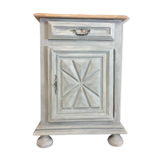 Jam cabinet