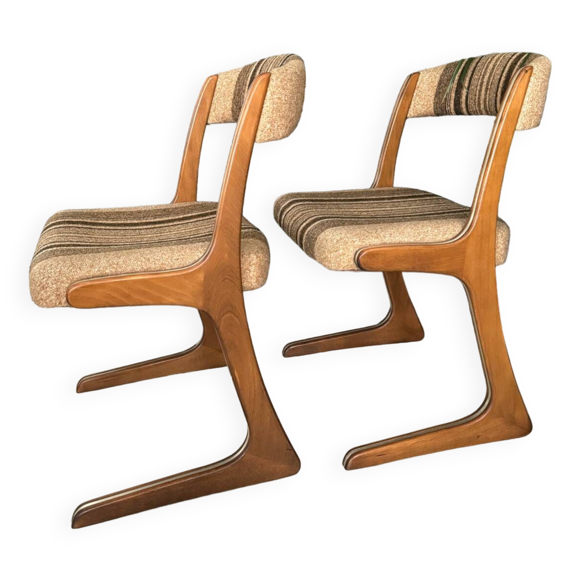 Pair of vintage Baumann Kangaroo chairs