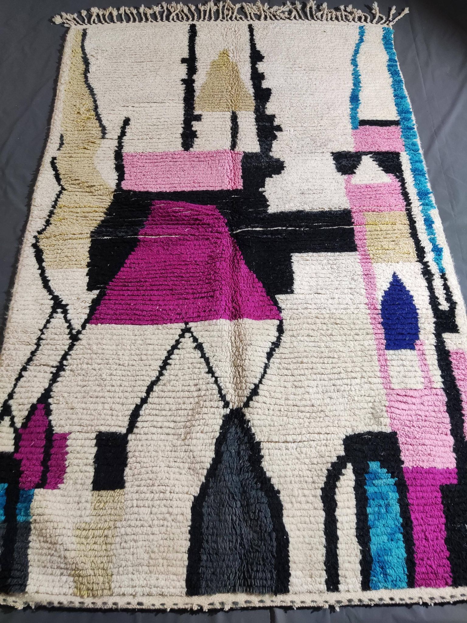 Berber rug in natural wool 2.5 x 1.5 m