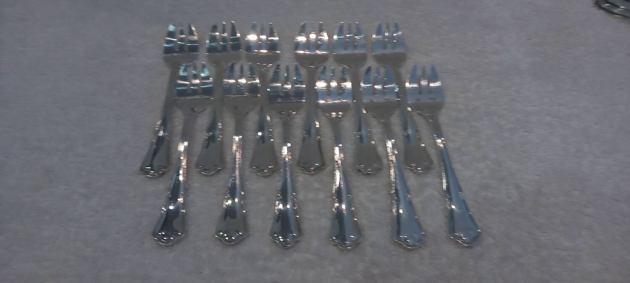 12 fourchettes à huitre métal argenté ercuis contours 13.3cm