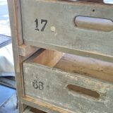 Meuble de métier à tiroirs