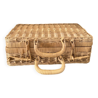 Valise en rotin