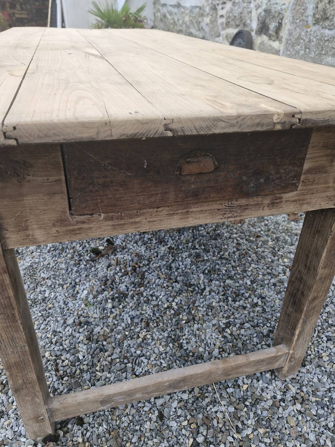 Farmhouse table