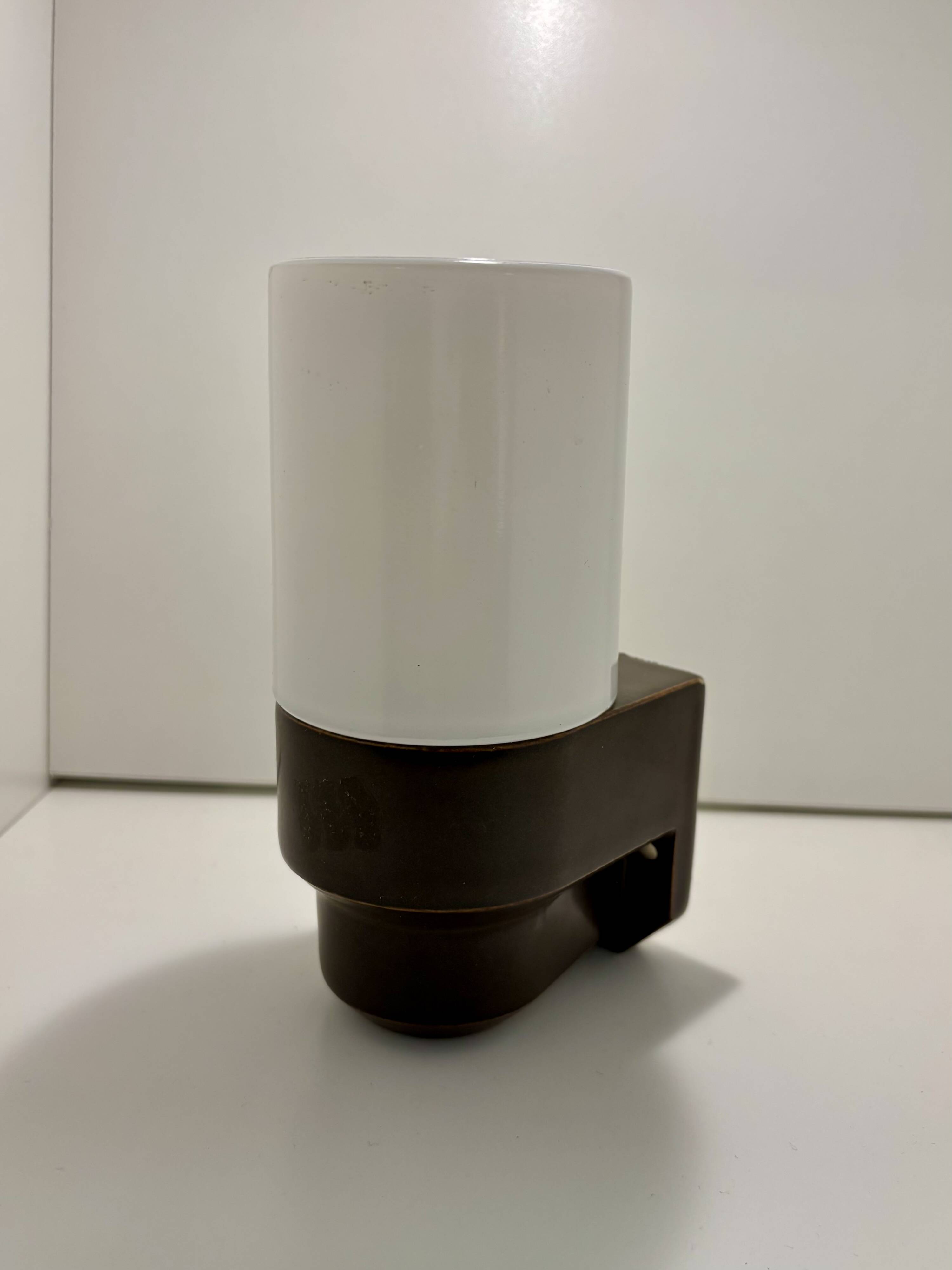 Bathroom wall light - Sigvard Bernadotte - IFÖ - Sweden - 1970