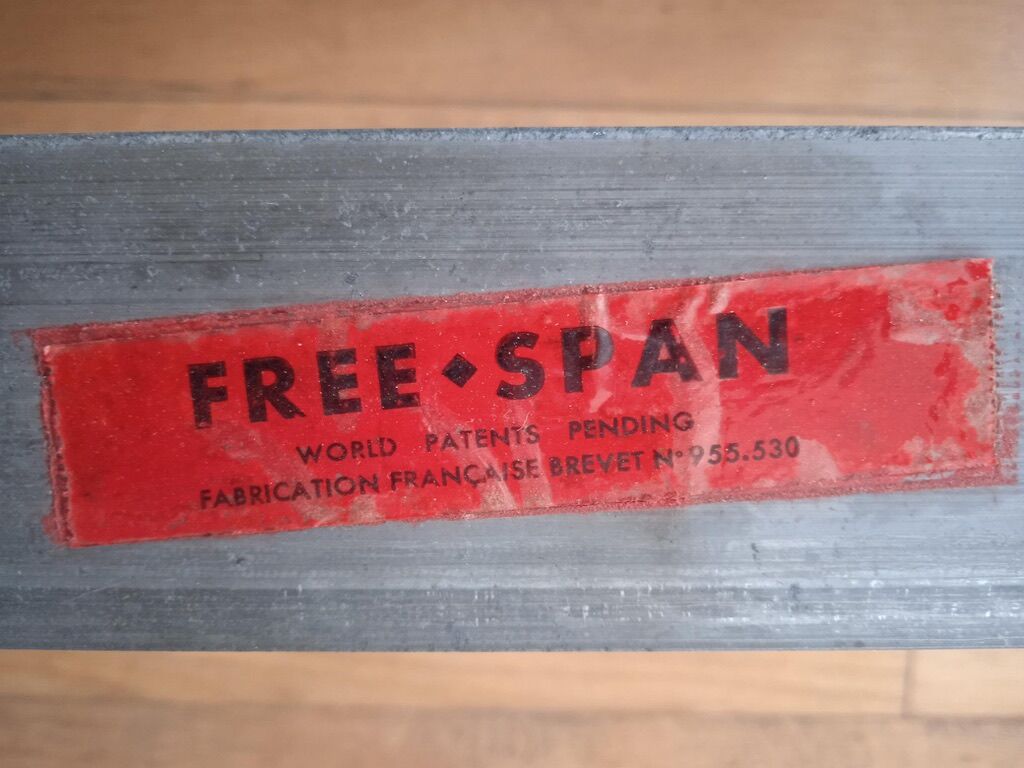Bench Daybed, free span edit