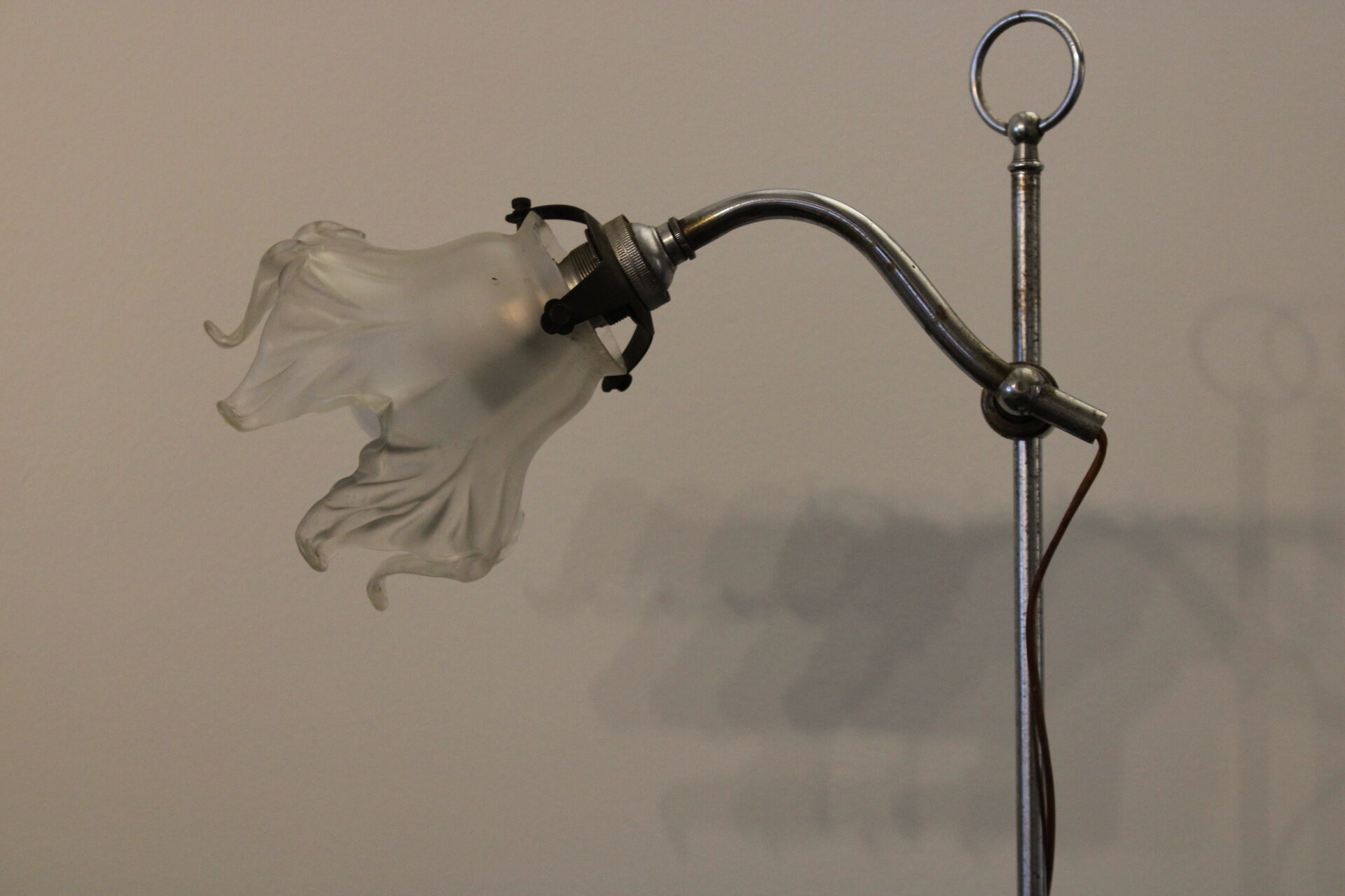 Orientable office lamp