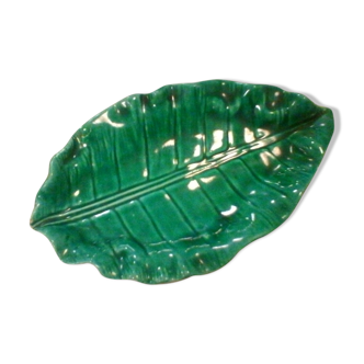 Vintage leaf-shaped ceramic ravier