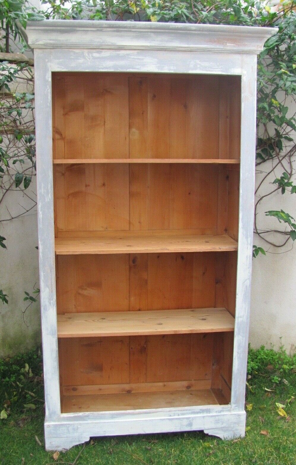 Shelf - bookcase - open antique wardrobe - Shabby Chic