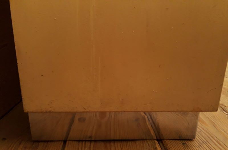 Vintage mado buffet