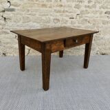 Solid wooden coffee table, with drawer