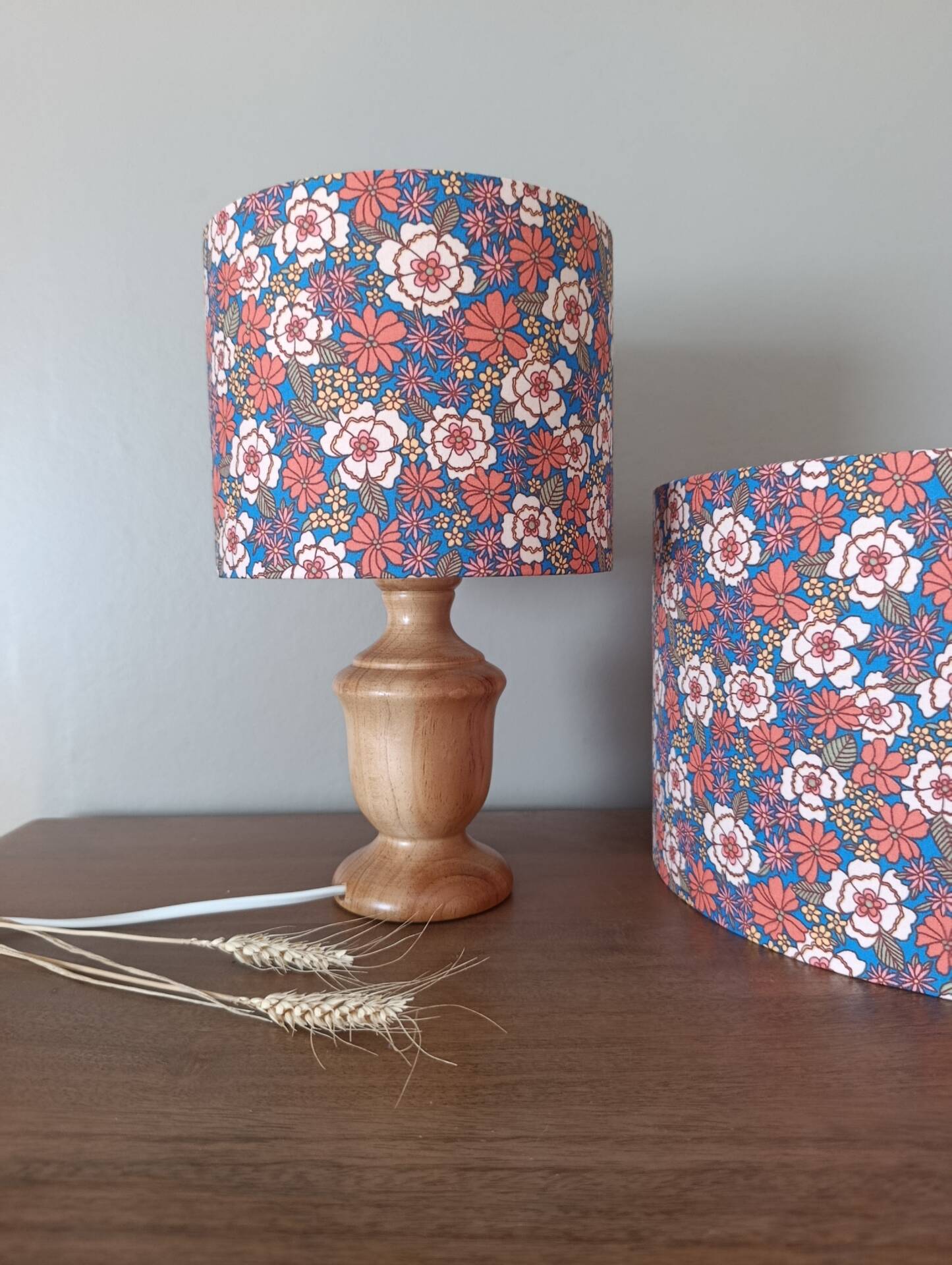 lampe bois vintage inspiration pop liberty/fleurs