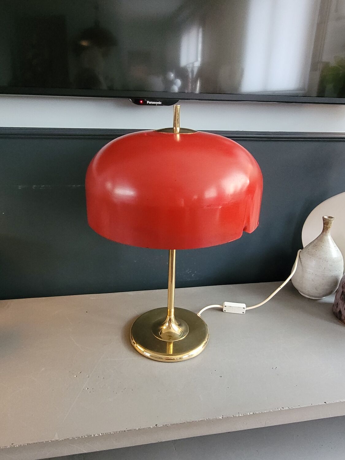 Vintage table lamp with bell shade and brass base