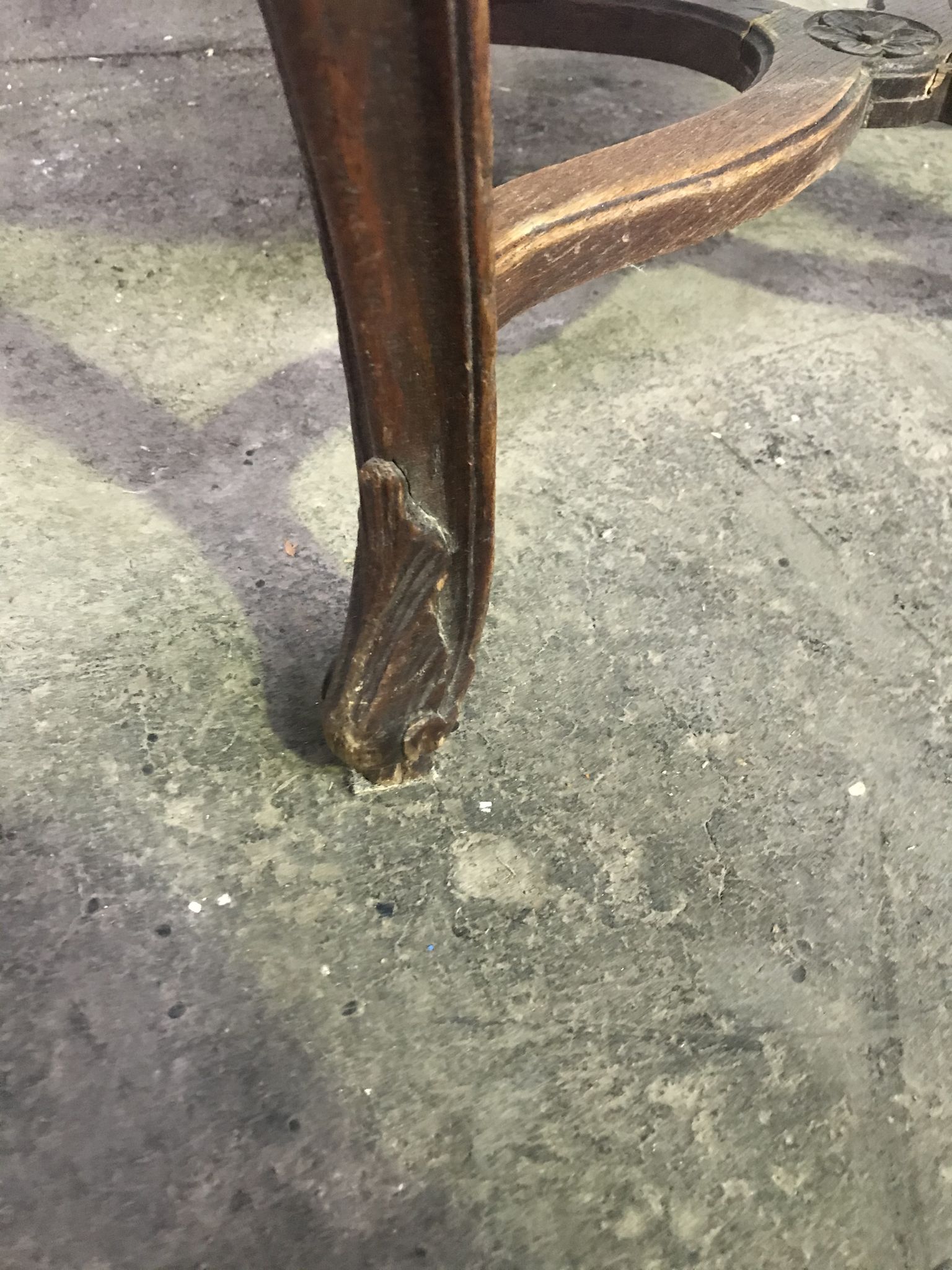 Suite of 6 Louis XV chairs in oak, 19th century