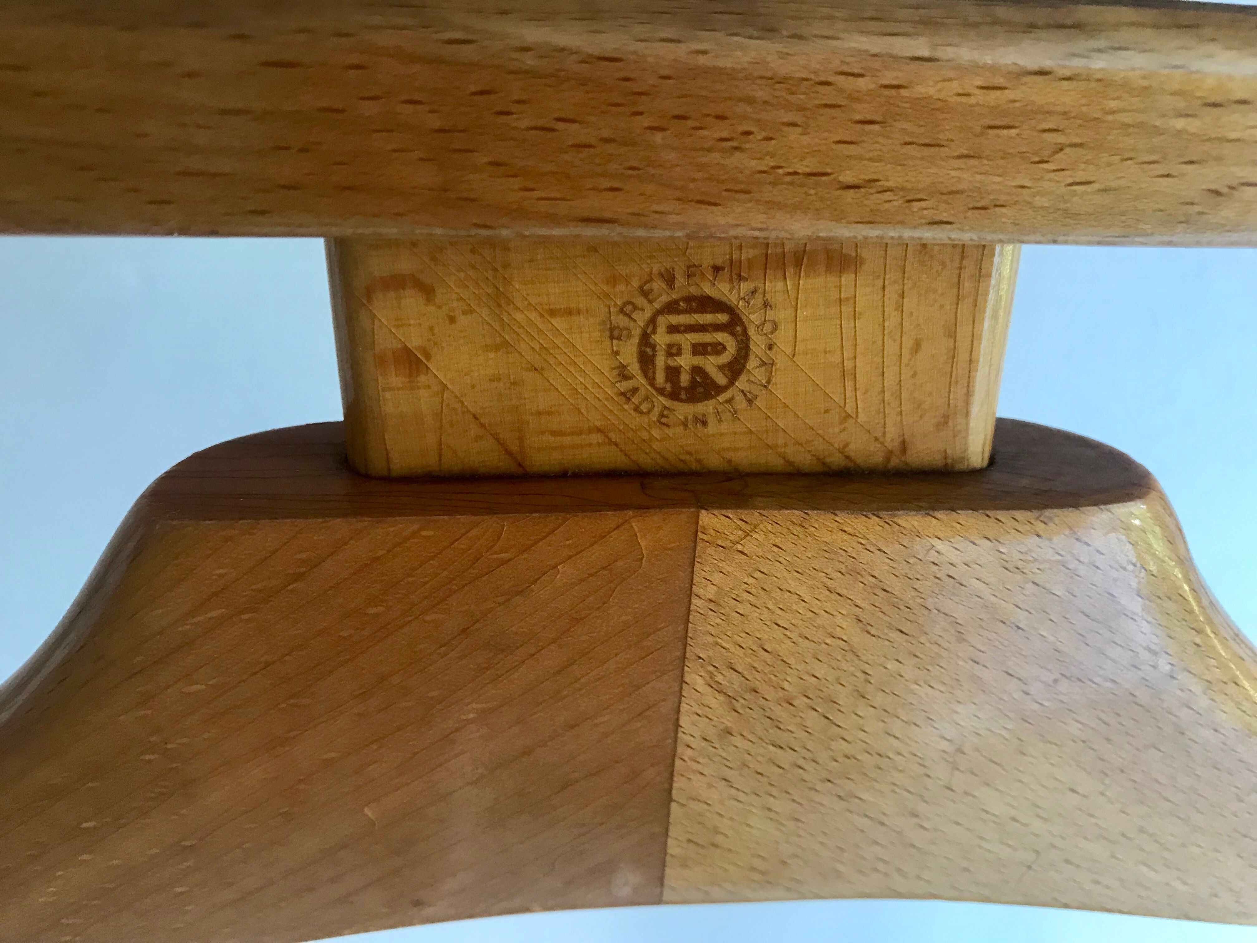 Fratelli Reguitti valet stand