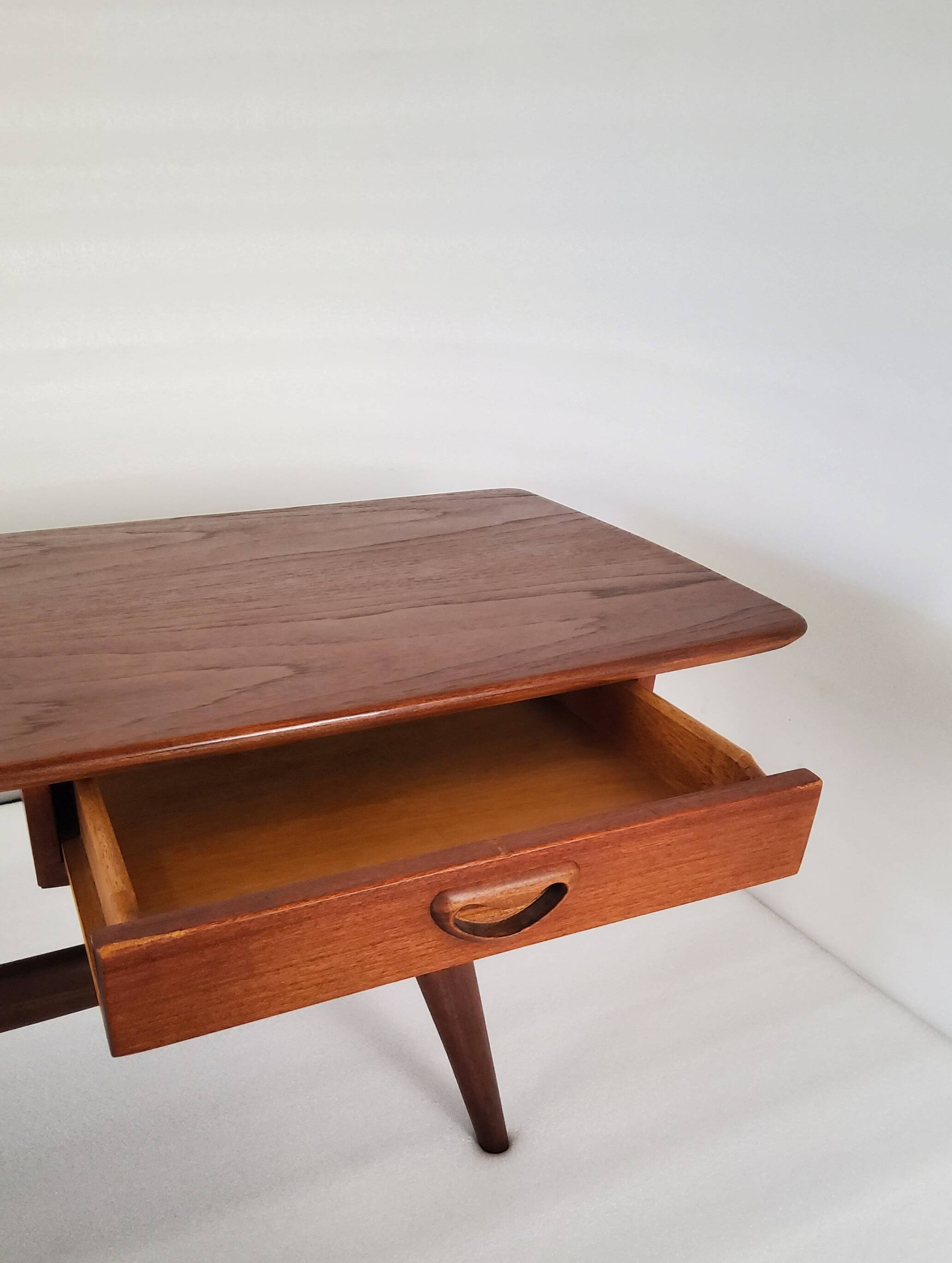 Louis Van Teeffelen coffee table 1960 Netherlands