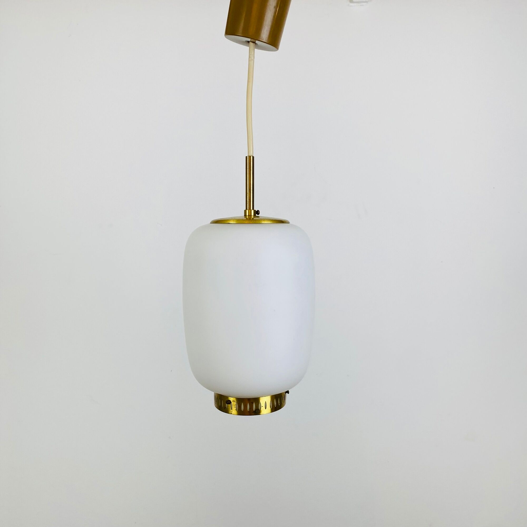 Scandinavian suspension Kina by Bent Karlby for Lyfa 1960 opaline brass