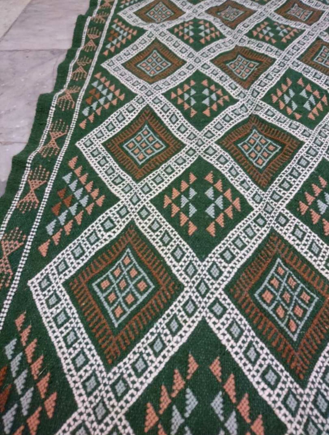 Green kilim rug 93x189cm