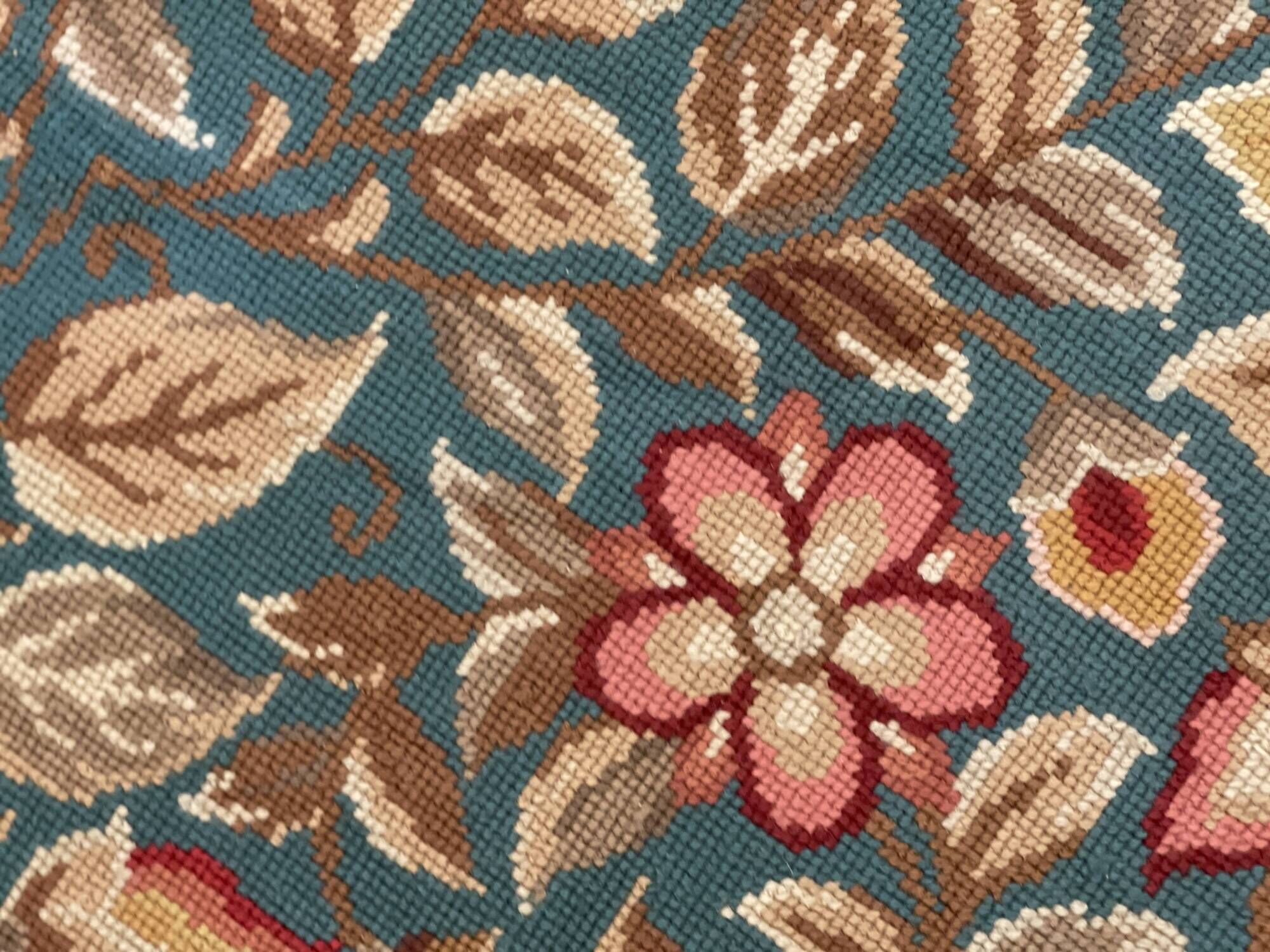 Large Floral Needlepoint Rug 217x277cm Teal Green Traditional Flatweave Carpet
