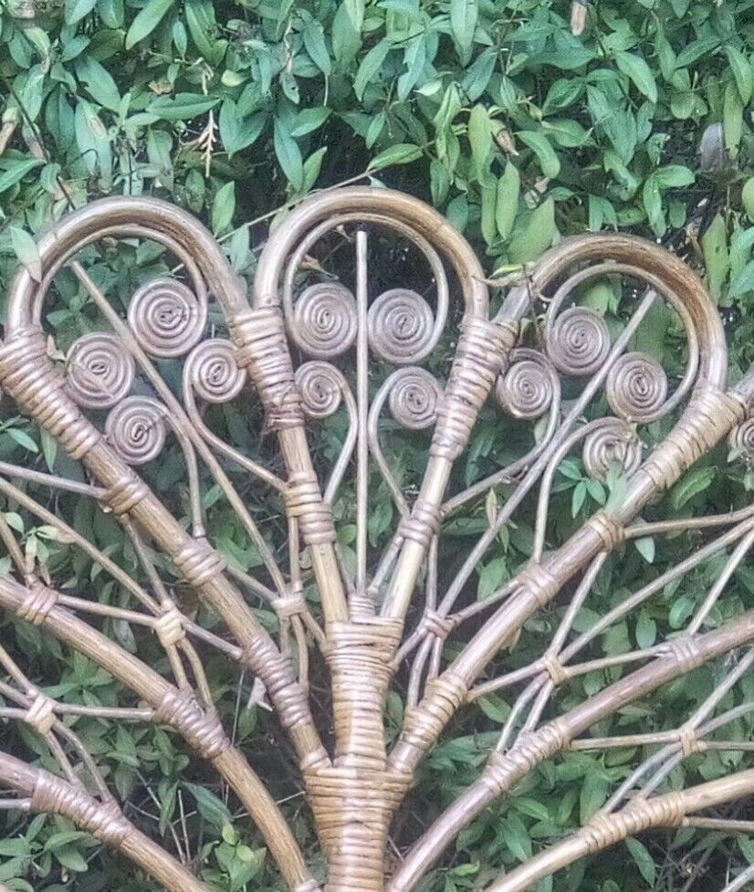 2-seat peacock rattan headboard