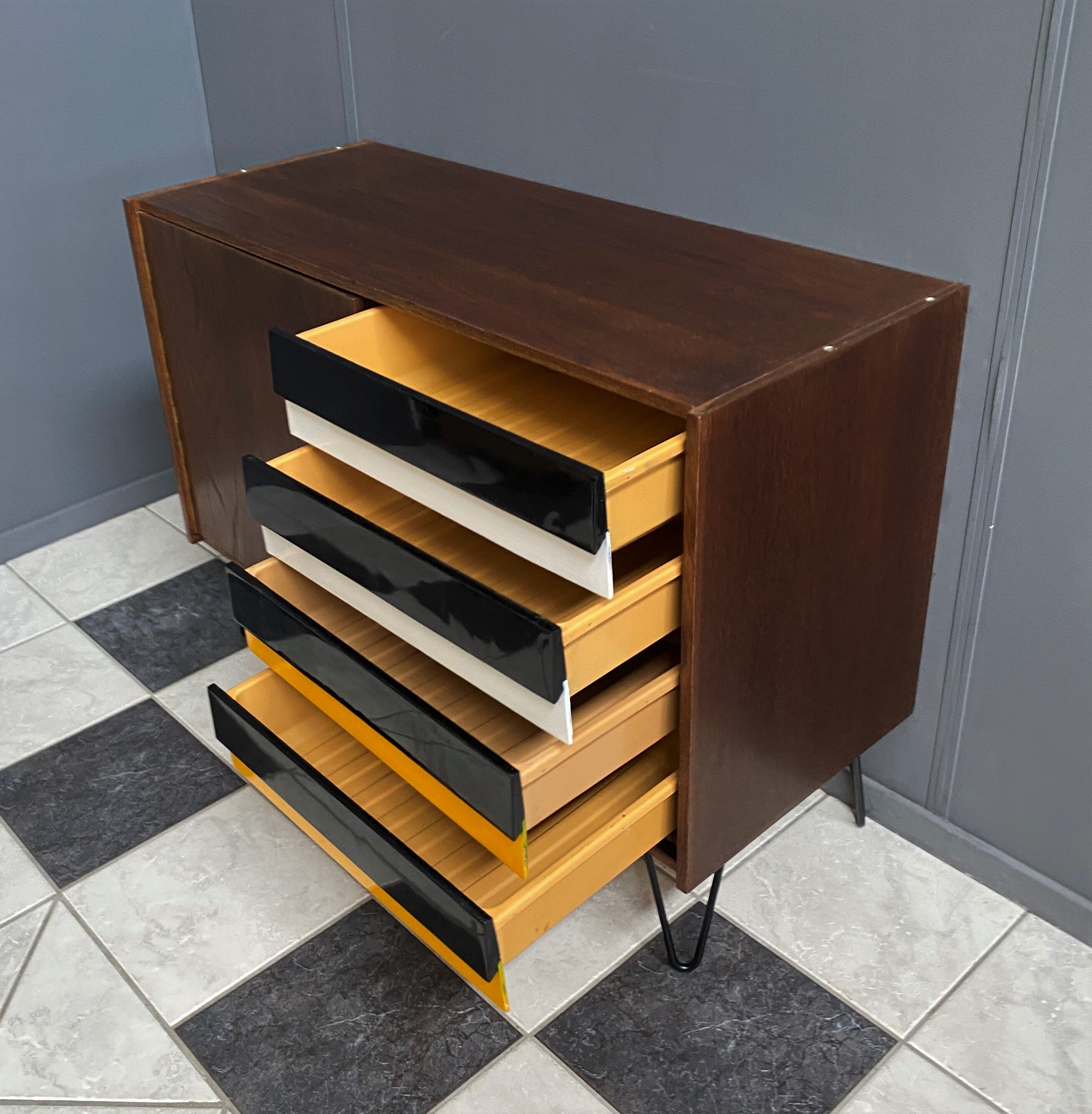 Jiri Jiroutek sideboard model U458 1960s