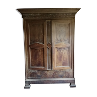 Armoire en noyer