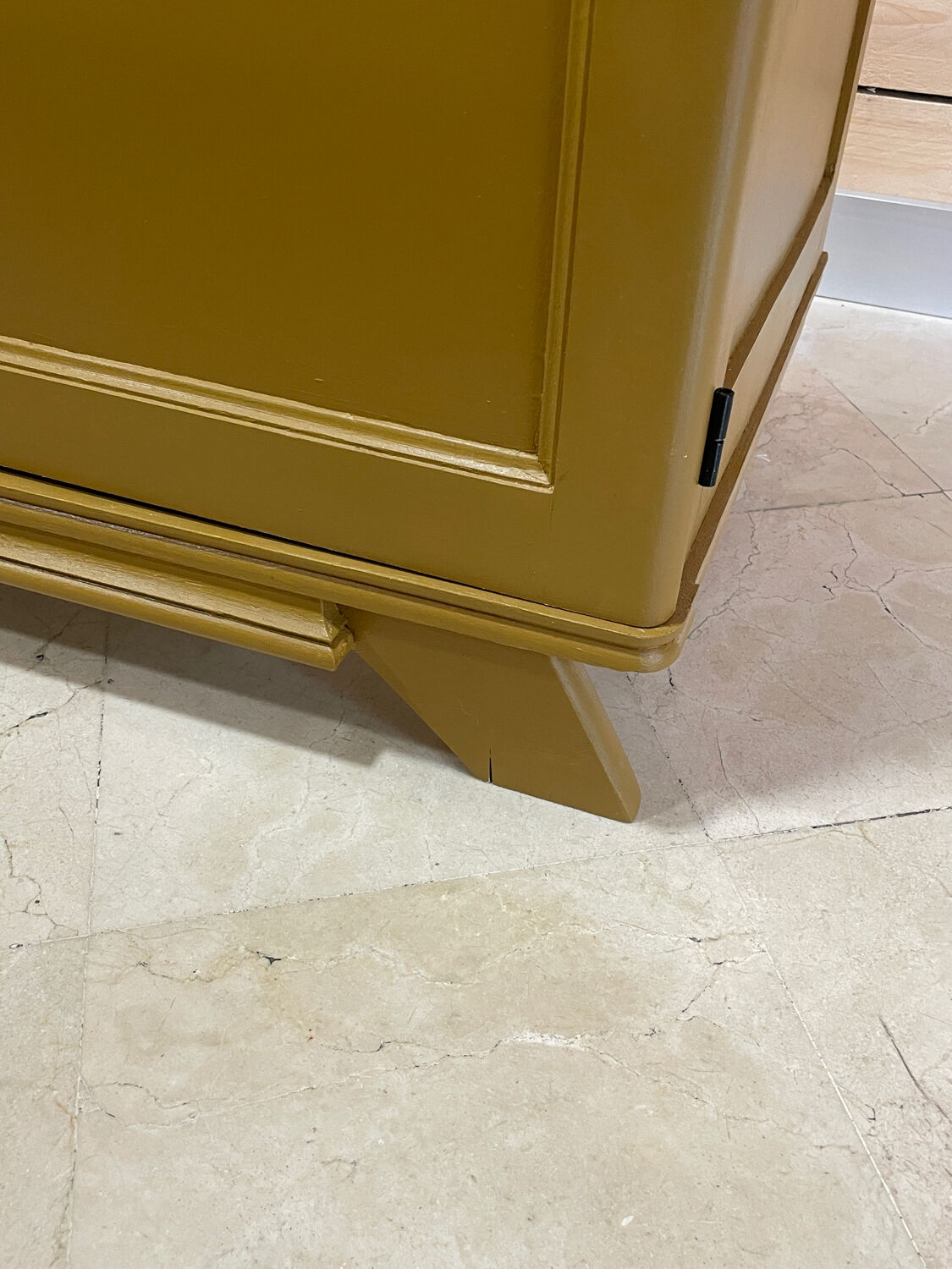 Vintage Parisian wardrobe