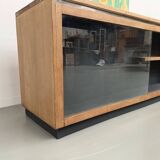 Double-sided display counter with 20 drawers