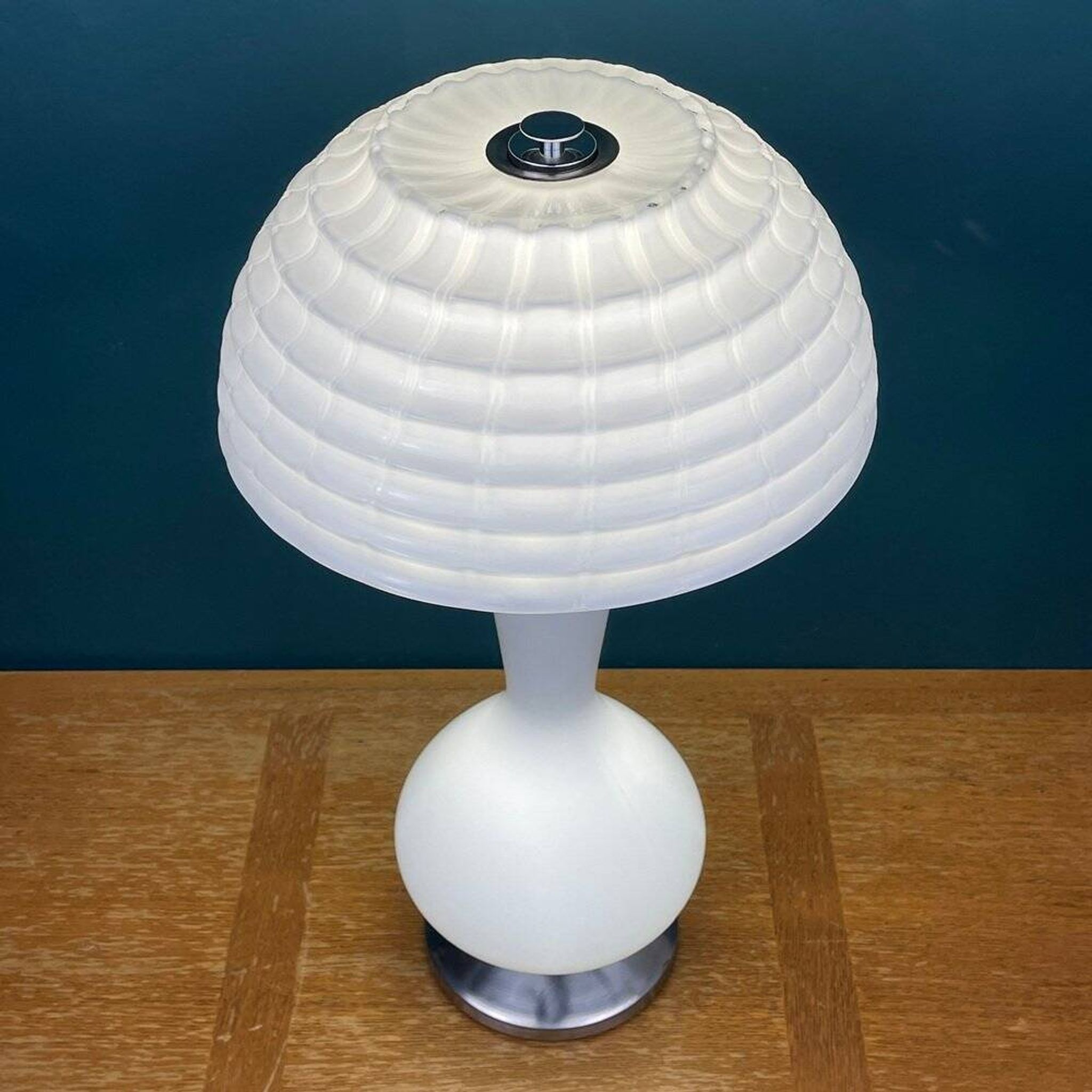 Lampe de table champignon en verre de Murano blanc, Italie, années 1970