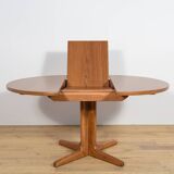 Mid-Century Round Walnut Extendable Dining Table, United Knigdom, 1950s