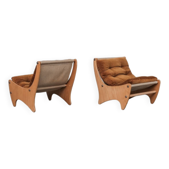 Pair of Beech Mid-Century Danish Lounge Chairs
