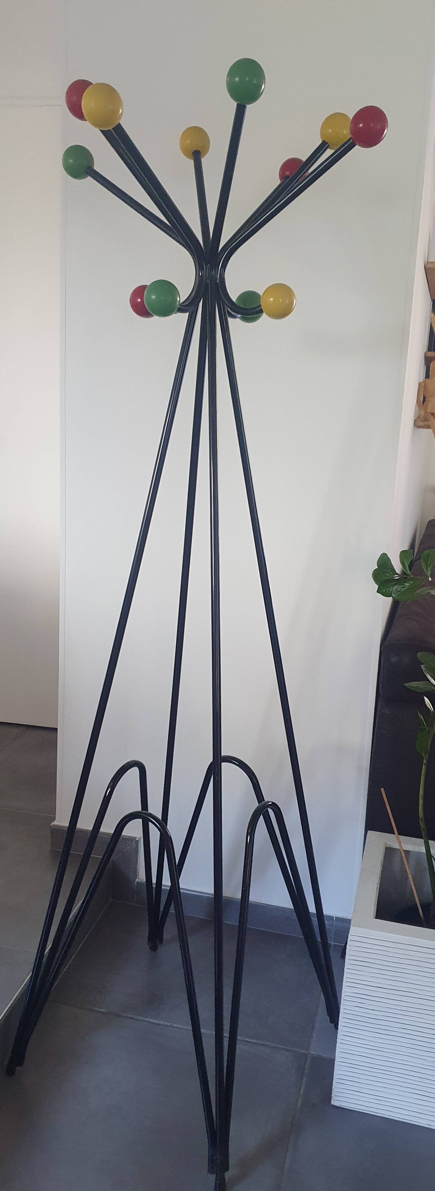 Coat rack