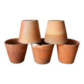 5 pots