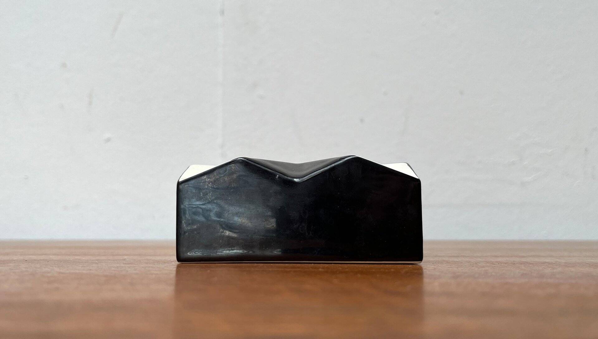 Modernist Bauhaus Czech Repro Ceramic Ashtray by Vlastislav Hofman for Modernista